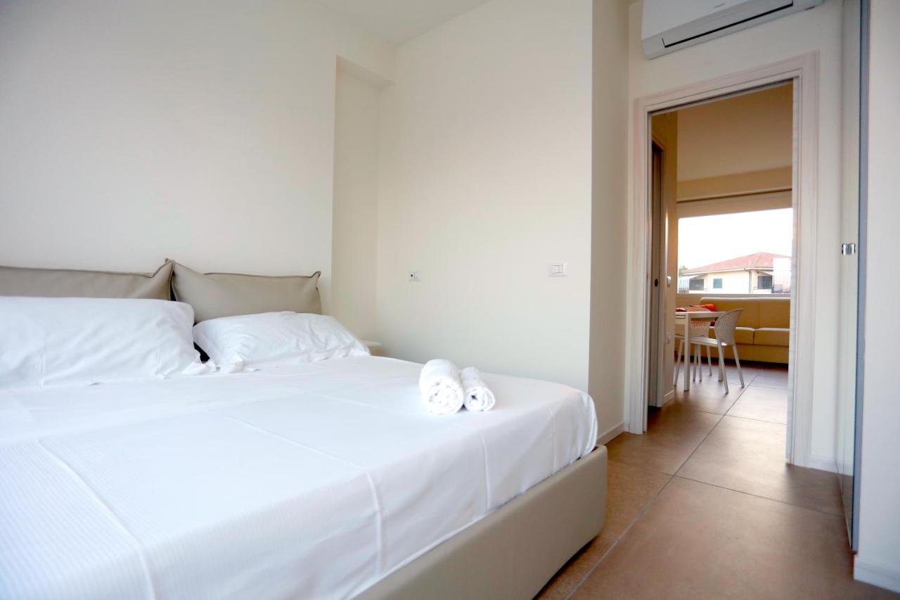الشقق الفندقية ريبوسْتوفي  Path House - Etna & Sea View المظهر الخارجي الصورة